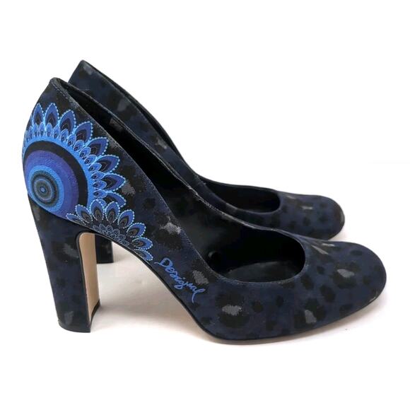 Desigual Pumps Heels Shoes Size EU 40 US 9 Blue Black Animal Print Suede Spain - Picture 1 of 11